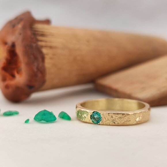 Emerald ring. 14K Yellow gold ring with round Emerald stone. Handmade ring - Picture 8 of 12
